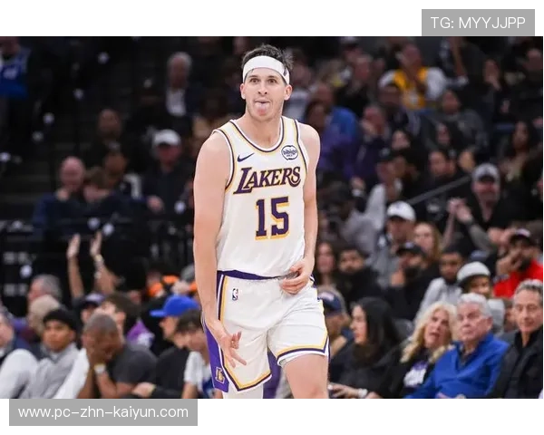 本赛季将是詹姆斯湖人生涯最后一季？东契奇上位，前路何在，詹姆斯湖人生涯首秀