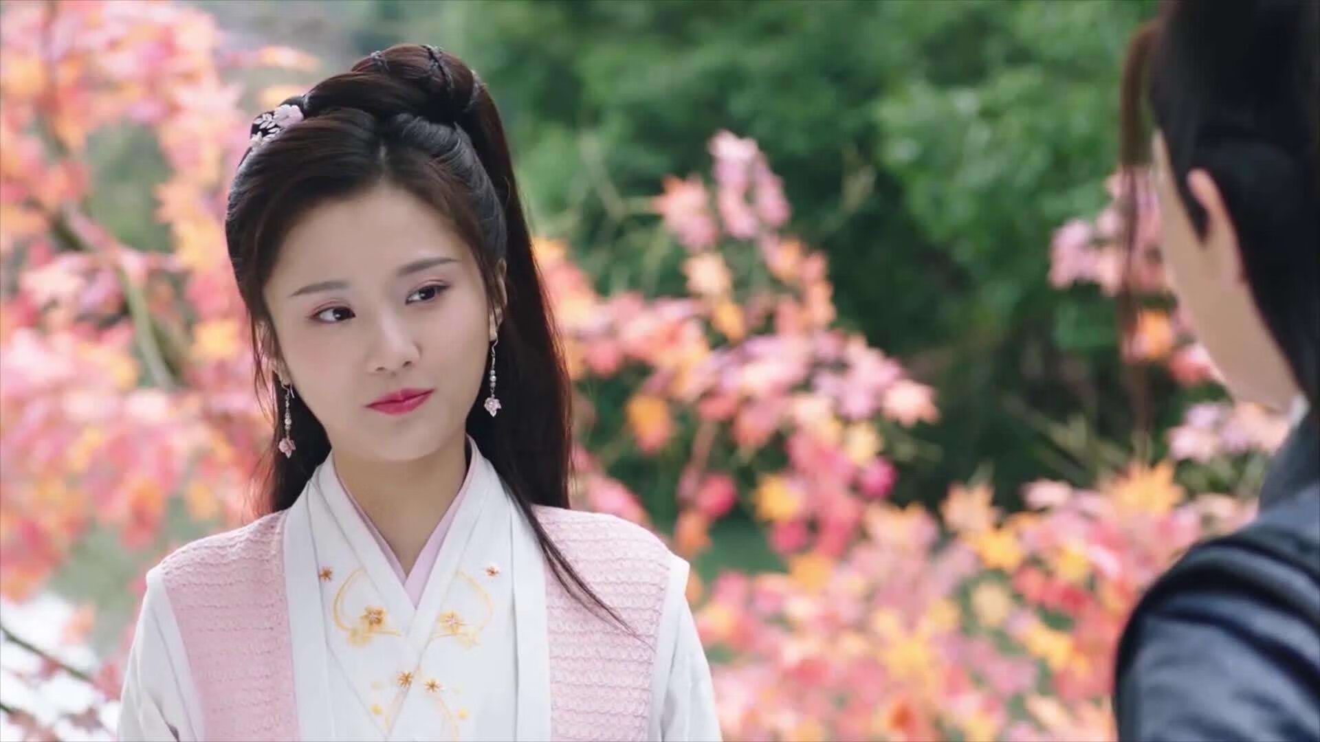 开云体育入口-诺埃·庞蒂冲刺阶段技压群雄，庞蒂克菲耶罗